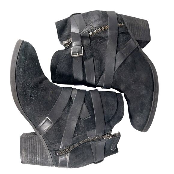 STEVE MADDEN! BLACK GENUINE SUEDE & LEATHER 4 STRAP WRAPPED ANKLE BOOTS! SZ 13M - Picture 8 of 10